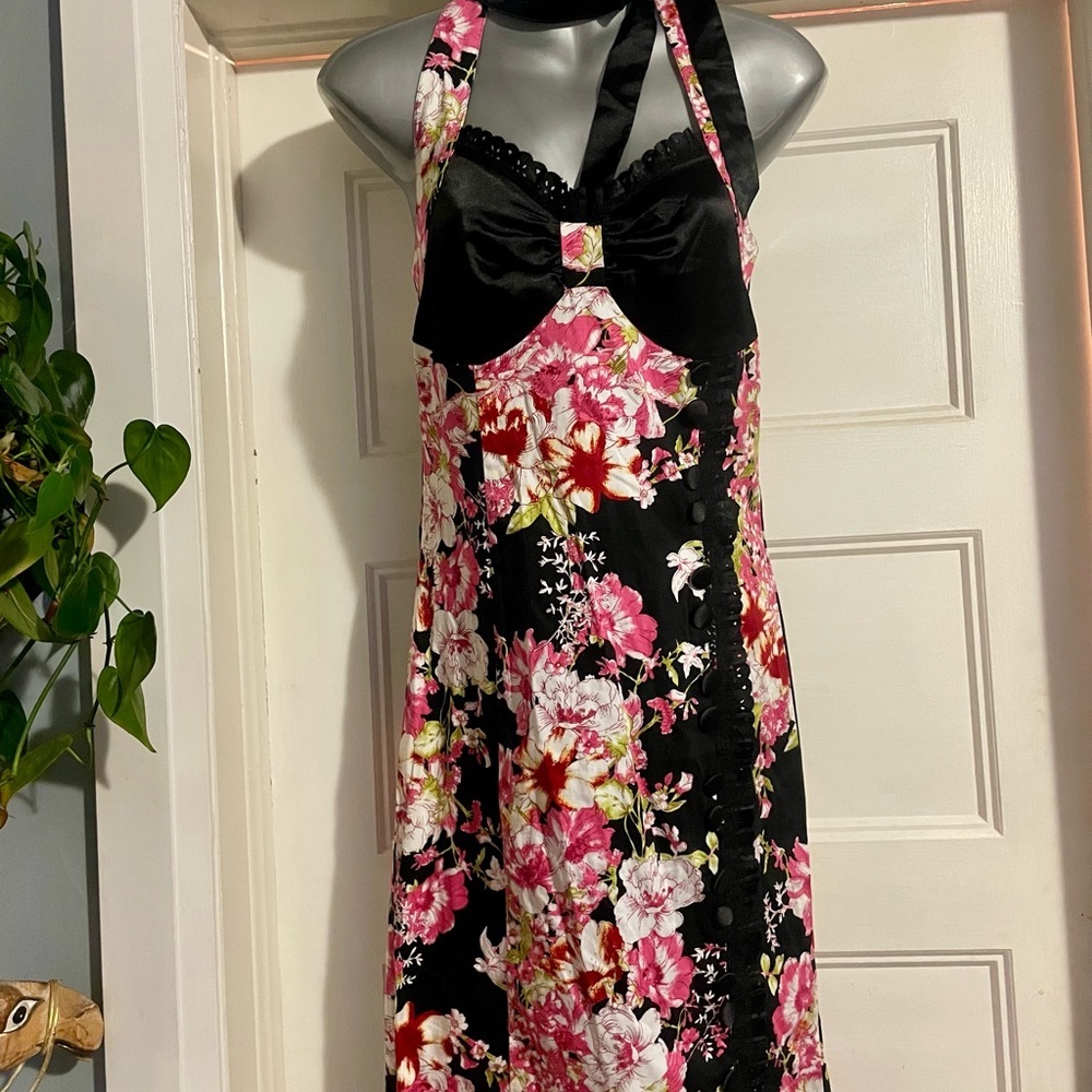 Voodoo Vixen Black and Pink Floral Dress